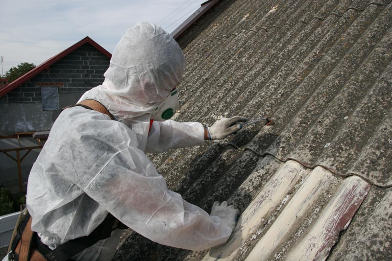 usuwanie-dachu-z-azbestu
